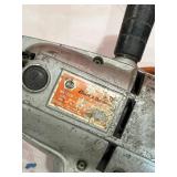 Black and Decker No. 7250 Drill with Accessories and Abrasive Discs Black and Decker No. 7250 Drill with Accessories and Abrasive Discs