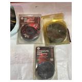 Black and Decker No. 7250 Drill with Accessories and Abrasive Discs Black and Decker No. 7250 Drill with Accessories and Abrasive Discs
