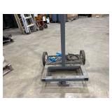 Portable 4-Light Stand with Steel Frame and Wheels Portable 4-Light Stand with Steel Frame and Wheels