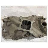 Edelbrock Torker Aluminum Intake Manifold for Small Block Chevy Engines Edelbrock Torker Aluminum Intake Manifold for Small Block Chevy Engines