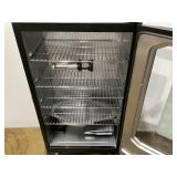 Masterbuilt Digital 40-inch 970-Sq. in Black Electric Smoker #MB20070122 Masterbuilt Digital 40-inch 970-Sq. in Black Electric Smoker #MB20070122