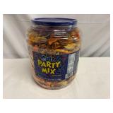 43oz Utz Party Mix