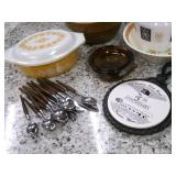 Vintge Pyres, and crock bowls, MCM ... Vintge Pyres, and crock bowls, MCM ...