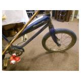 Vintage RoadMaster Bike with vintag... Vintage RoadMaster Bike with vintag...