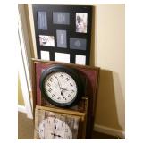 A lot full of clocks, pictures and ... A lot full of clocks, pictures and ...
