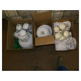 A lot of two seperate sets of Vinta... A lot of two seperate sets of Vinta...