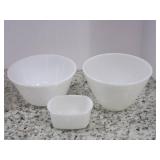 Milk Glass White VIntage Bowls... Milk Glass White VIntage Bowls...
