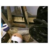 A lot of outdoor Lawmn items and Vi... A lot of outdoor Lawmn items and Vi...
