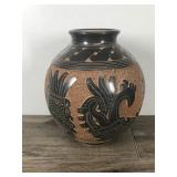 Nicaragua Art Pottery Vase Sgraffito Etching Tribal Theme Handmade Nicaragua Art Pottery Vase Sgraffito Etching Tribal Theme Handmade