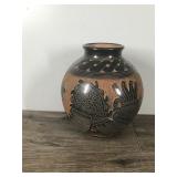 Nicaragua Art Pottery Vase Sgraffito Etching Tribal Theme Handmade Nicaragua Art Pottery Vase Sgraffito Etching Tribal Theme Handmade