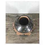 Nicaragua Art Pottery Vase Sgraffito Etching Tribal Theme Handmade Nicaragua Art Pottery Vase Sgraffito Etching Tribal Theme Handmade