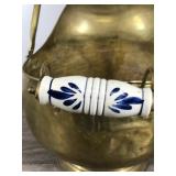 Vintage Large Brass Scuttle Coal Bucket With Delft Porcelain Handles Lion Heads Vintage Large Brass Scuttle Coal Bucket With Delft Porcelain Handles Lion Heads