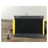 Boat Pro Mariner Sport 20 amp dual bank on board marine battery chargerBoat Boat Pro Mariner Sport 20 amp dual bank on board marine battery chargerBoat