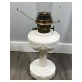1940s Aladdin White Alacite Lincoln Tall Drape Kerosine Oil Lamp Model B w Spider and Globe 1940s Aladdin White Alacite Lincoln Tall Drape Kerosine Oil Lamp Model B w Spider and Globe