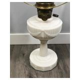 1940s Aladdin White Alacite Lincoln Tall Drape Kerosine Oil Lamp Model B w Spider and Globe 1940s Aladdin White Alacite Lincoln Tall Drape Kerosine Oil Lamp Model B w Spider and Globe