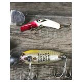 Lot of 10 Collectible Fishing Lures - Heddon - Sounth Bend - Lazy Ike  - see description for more info Lot of 10 Collectible Fishing Lures - Heddon - Sounth Bend - Lazy Ike  - see description for more info