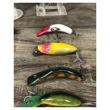 Lot of 10 Collectible Fishing Lures - Heddon - Sounth Bend - Lazy Ike  - see description for more info Lot of 10 Collectible Fishing Lures - Heddon - Sounth Bend - Lazy Ike  - see description for more info