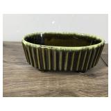 Vintage Hull USA Pottery F39 Green Drip Glaze Planter Flower Pot Vintage Hull USA Pottery F39 Green Drip Glaze Planter Flower Pot
