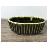 Vintage Hull USA Pottery F39 Green Drip Glaze Planter Flower Pot Vintage Hull USA Pottery F39 Green Drip Glaze Planter Flower Pot