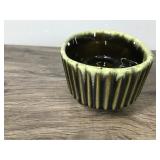 Vintage Hull USA Pottery F39 Green Drip Glaze Planter Flower Pot Vintage Hull USA Pottery F39 Green Drip Glaze Planter Flower Pot