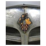 1948 Packard Chrome Front Grille Grill w/ Emblem Ornament 1948 Packard Chrome Front Grille Grill w/ Emblem Ornament
