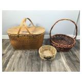 Lot of 3 Woven Baskets Lot of 3 Woven Baskets