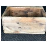 DuPont Explosive Wooden Box “Ditching Dynamite” DuPont Explosive Wooden Box “Ditching Dynamite”