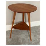 Room & Board Handcrafted Vermont Wood Side Table