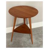 Room & Board Handcrafted Vermont Wood Side Table