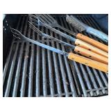 Char-Broil Commercial Infrared Gas Grill with Propane Tank and Tools