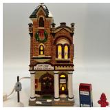 Department 56 Snow Village Post Office Lighted Building with Accessories