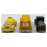 Department 56 Snow Village Watertower Accessory with 3 Handpainted Ceramic Vehicles