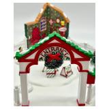 Department 56 North Pole Village Santa Photo Scene