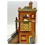 Department 56 Lighted Ceramic Custom House Holiday Village Building with 5 Lampposts