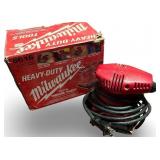 Milwaukee Heavy-Duty Orbital Finishing Sander with Original Box