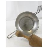Aluminum Cone Strainer Colander with Stand and Wooden Pestle