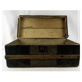 Antique Wood and Metal Steamer Trunk with Locking Plate