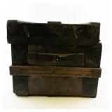 Antique Wood and Metal Steamer Trunk with Locking Plate