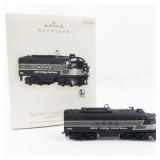 Set of 3 Hallmark Keepsake Lionel New York Central Train Car Ornaments