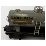 Lionel Lines S.U.N.X. 2654 Sunoco Oils Tank Car Model Train