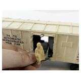 Lionel 3472 Automatic Refrigerated Milk Car
