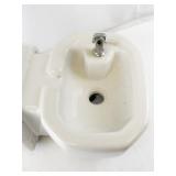 Wall-Mounted Ceramic Drinking Fountain with Metal Spout