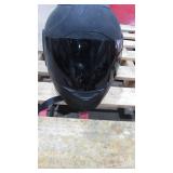 Motorcycle Helmet (L) Motorcycle Helmet (L)