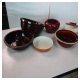 Vintage lot of ceramic bowls