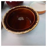 Vintage lot of ceramic bowls