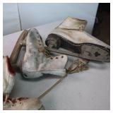 Vintage sets of figure skates - 3 pairs