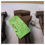 7 Vintage Pipe Wrenches various lengths - Square nose desin
