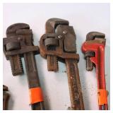 Lot of 7 Vintage Pipe wrenches - from small to large