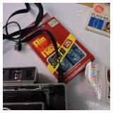 Vintage 335 Kodak Instant Camera with tons of flash bulbs1