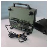 Vintage "Wards 809" 8 mm camera